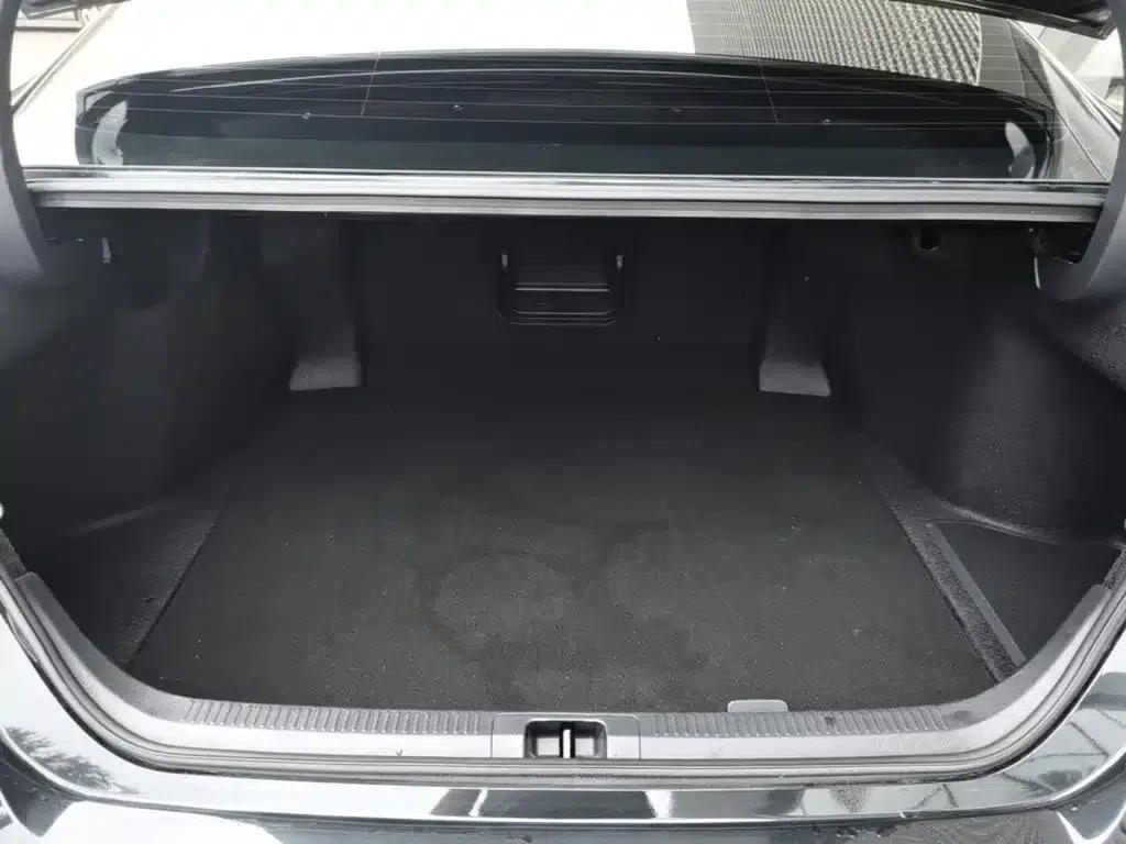 2024 Camry Hybrid 2.5HQ Flagship Edition — миниатюра 19