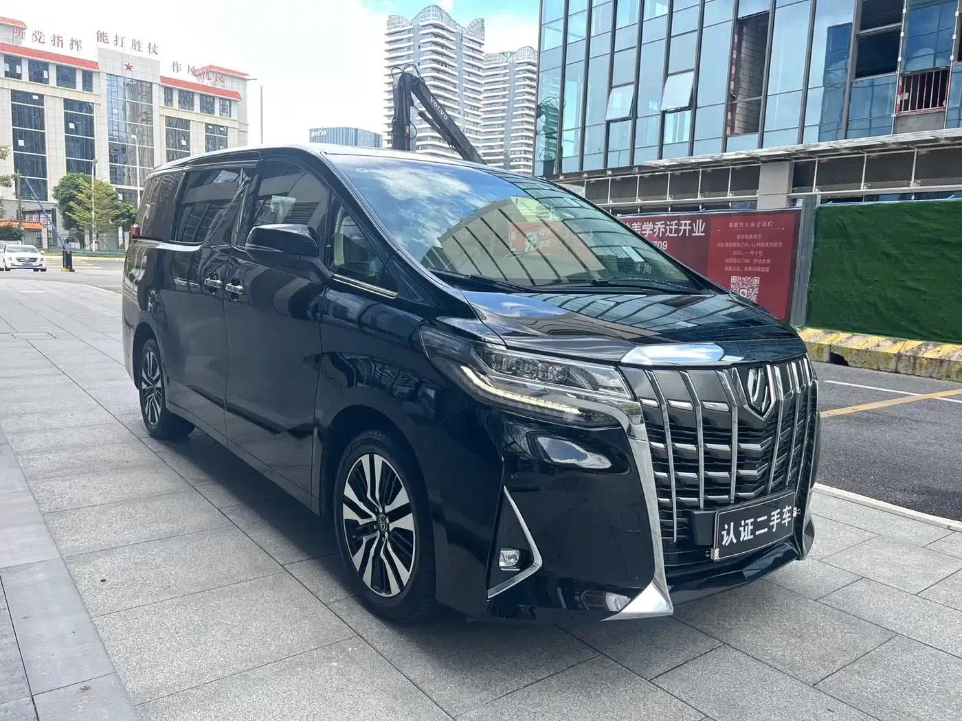 2018 Alphard Facelift 3.5L Luxury Edition — миниатюра 2