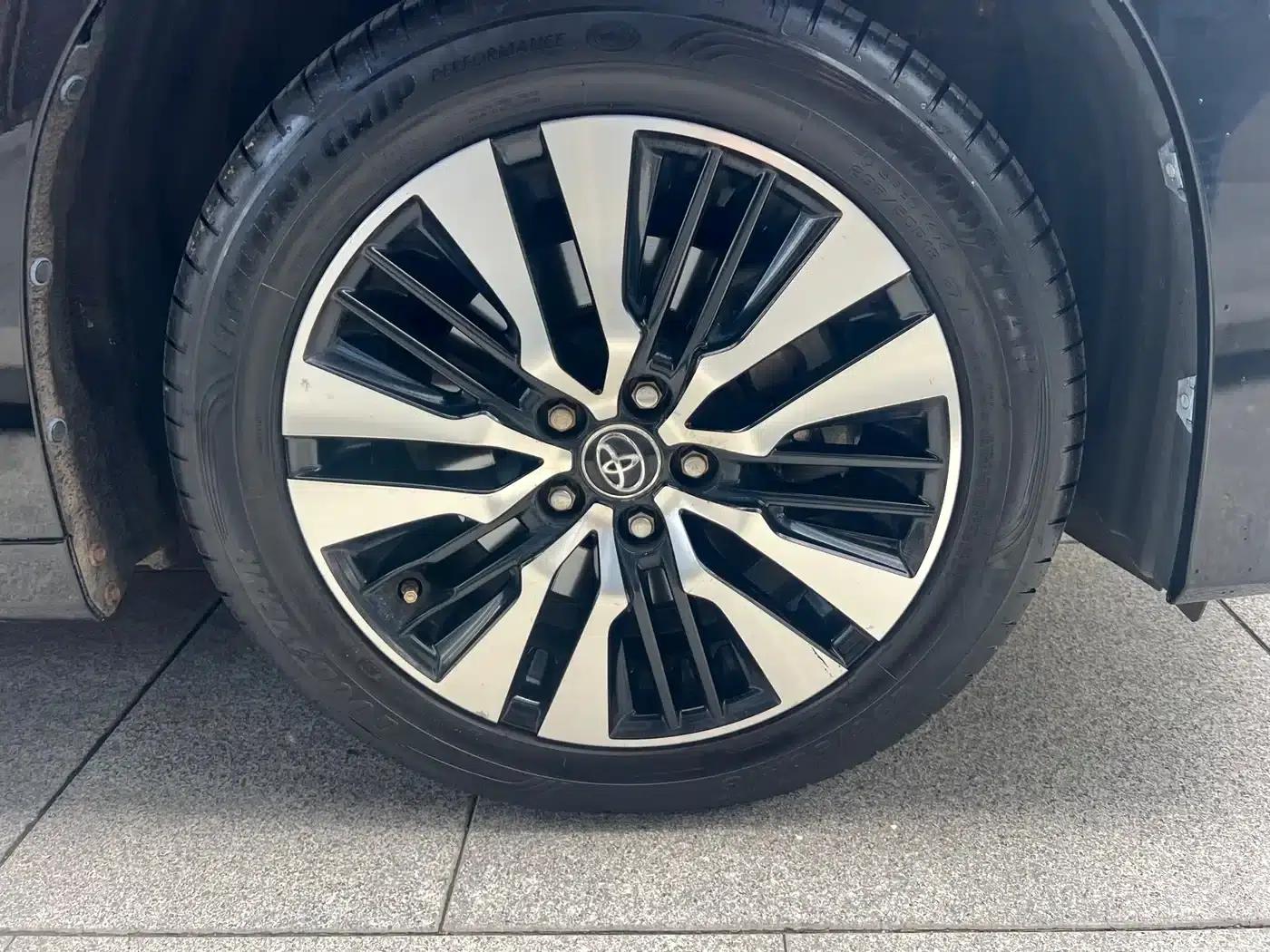 2018 Alphard Facelift 3.5L Luxury Edition — миниатюра 11