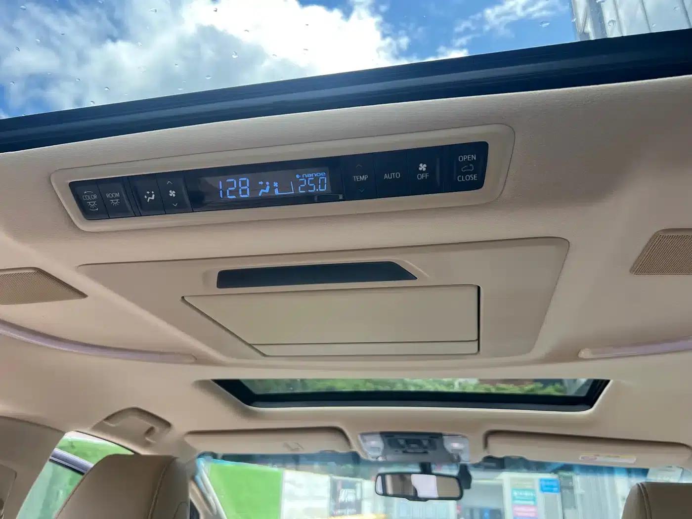 2018 Alphard Facelift 3.5L Luxury Edition — миниатюра 19
