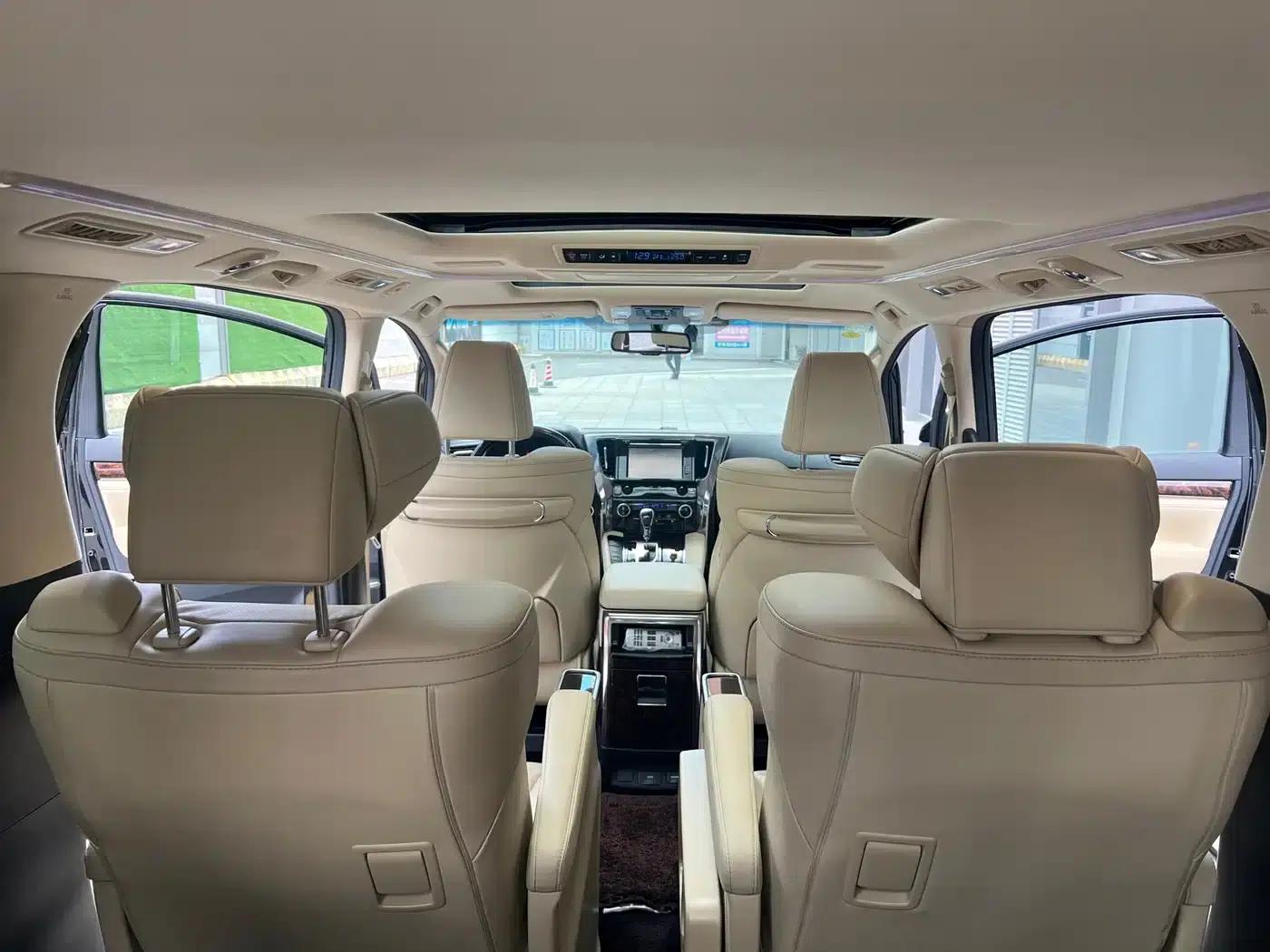 2018 Alphard Facelift 3.5L Luxury Edition — миниатюра 20