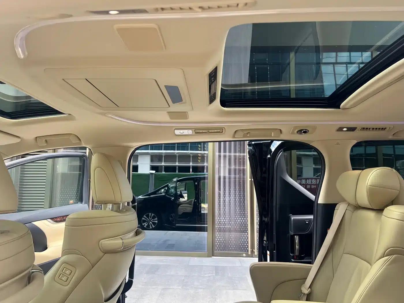 2018 Alphard Facelift 3.5L Luxury Edition — миниатюра 25