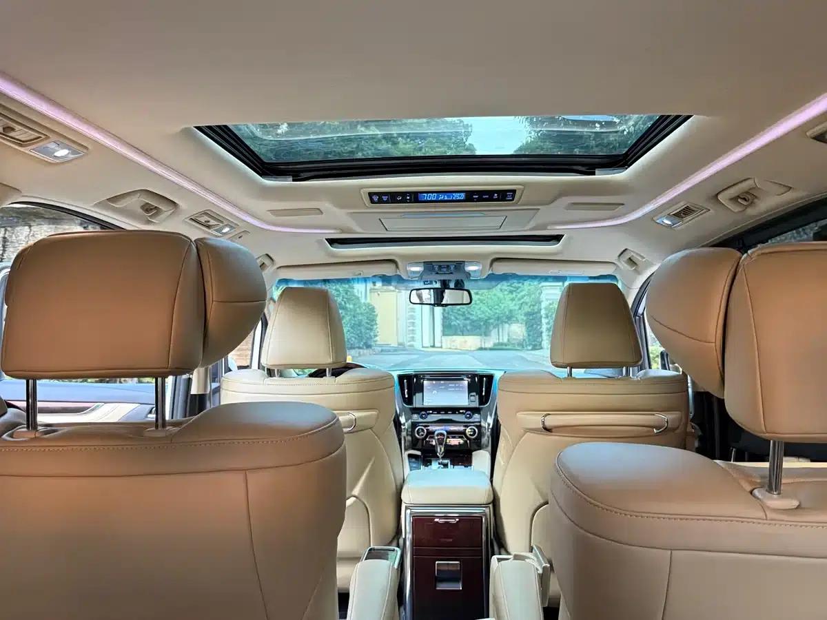 2015 Alphard 3.5L Luxury Edition — миниатюра 15