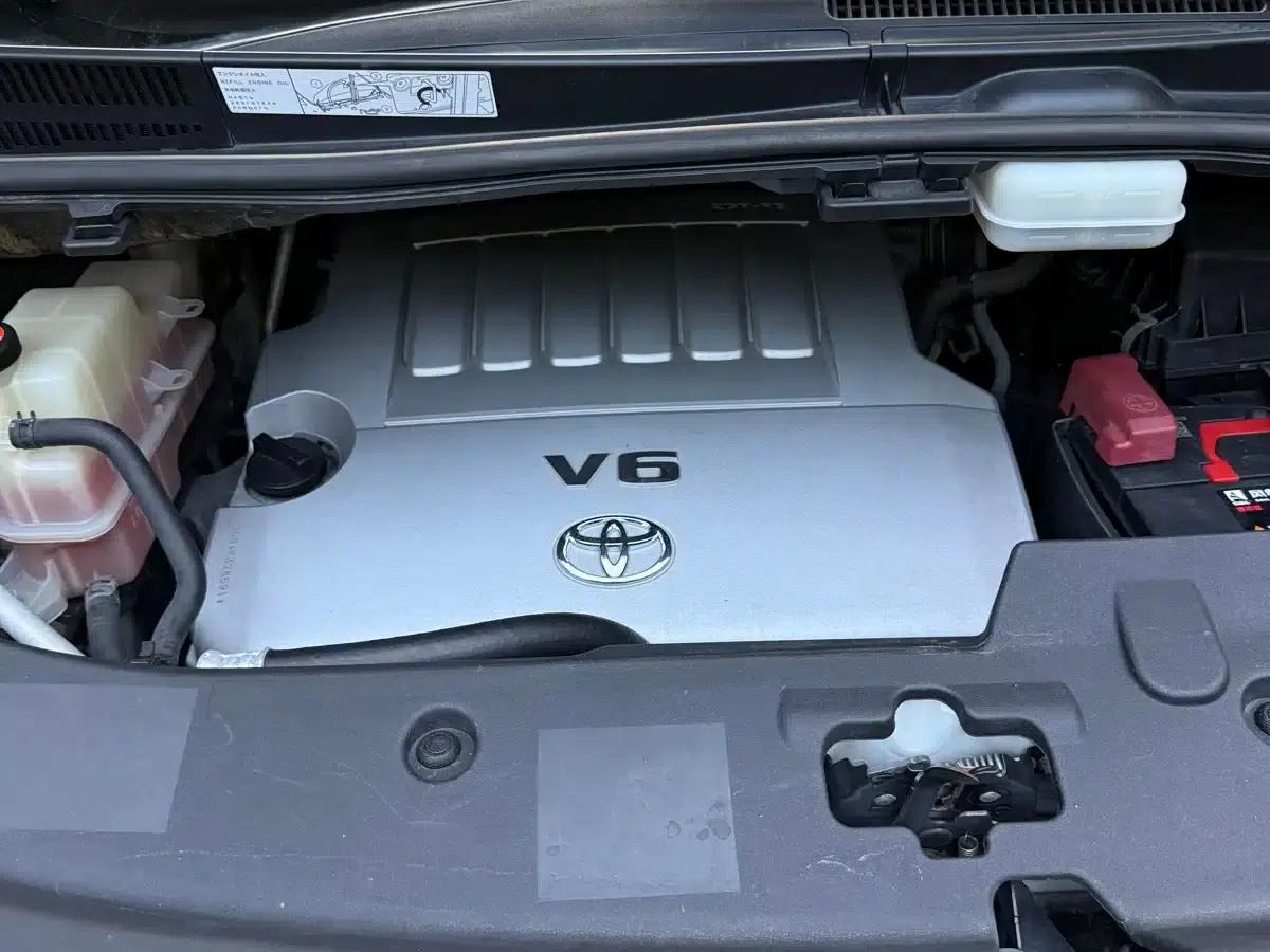 2015 Alphard 3.5L Luxury Edition — миниатюра 16