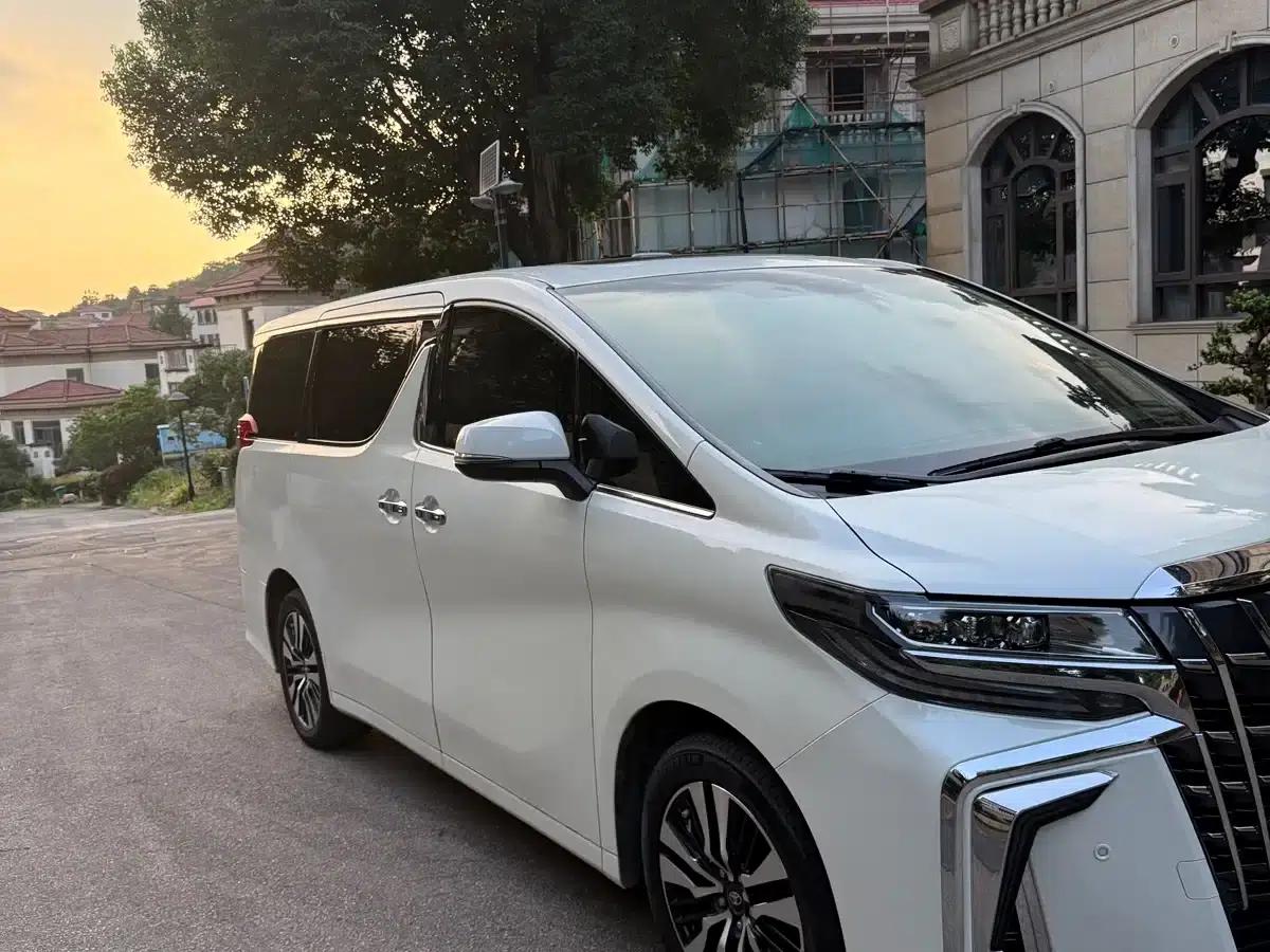 2015 Alphard 3.5L Luxury Edition — миниатюра 4