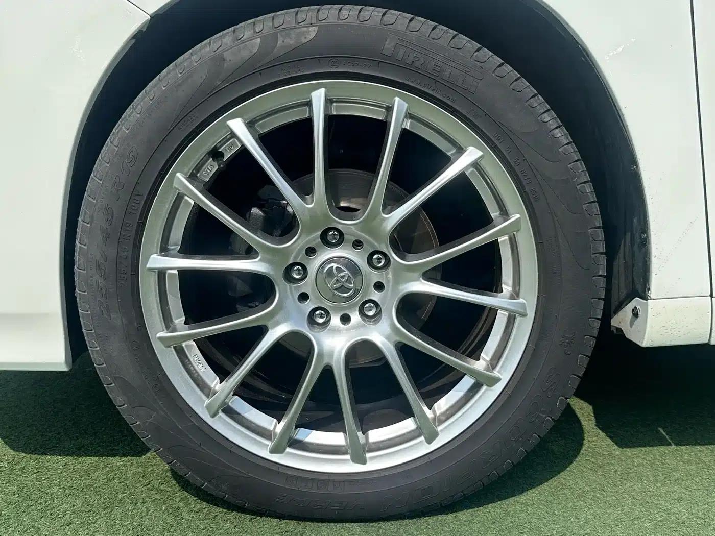 2012 Alphard 3.5L Luxury Edition — миниатюра 5