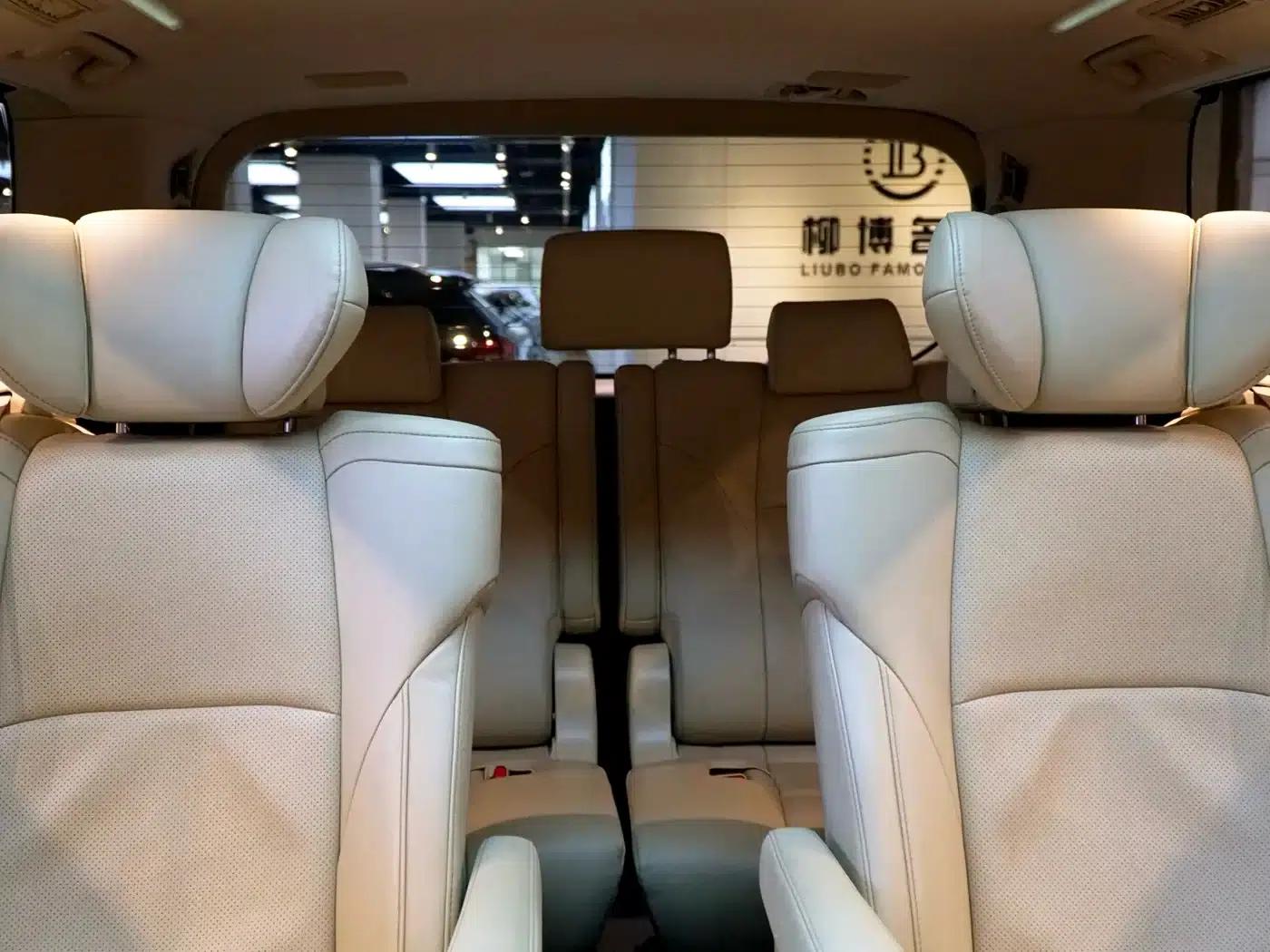 2015 Alphard 3.5L Luxury Edition — миниатюра 10