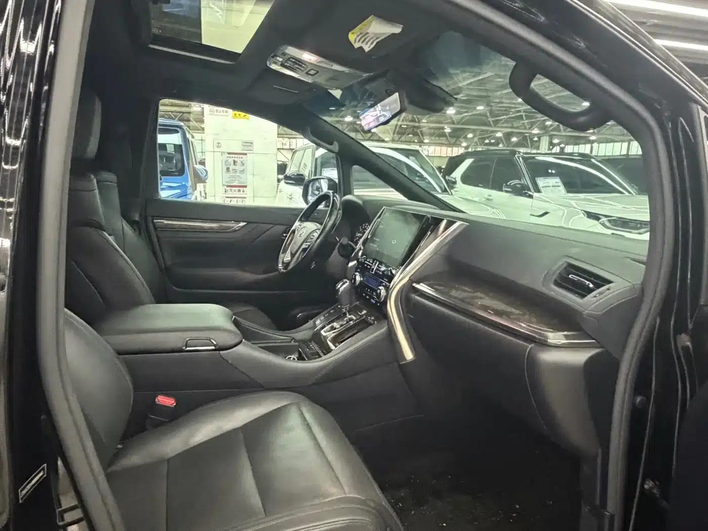 2022 Alphard 3.5L 2WD Executive Top-of-the-line version — миниатюра 12
