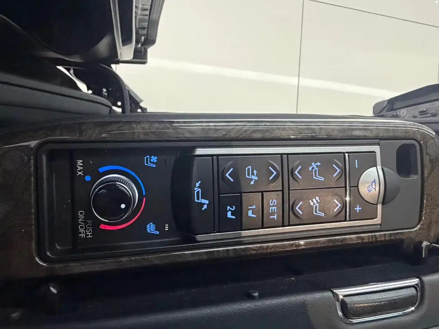 2022 Alphard 3.5L 2WD Executive Top-of-the-line version — миниатюра 8
