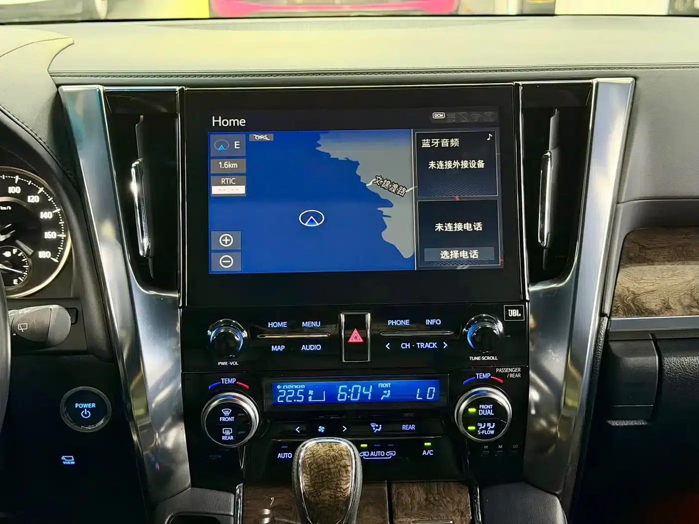 2021 Alphard Hybrid 2.5L Premium Edition — миниатюра 9