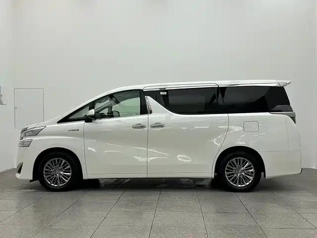 2019 Alphard Hybrid 2.5L Luxury Edition — миниатюра 8