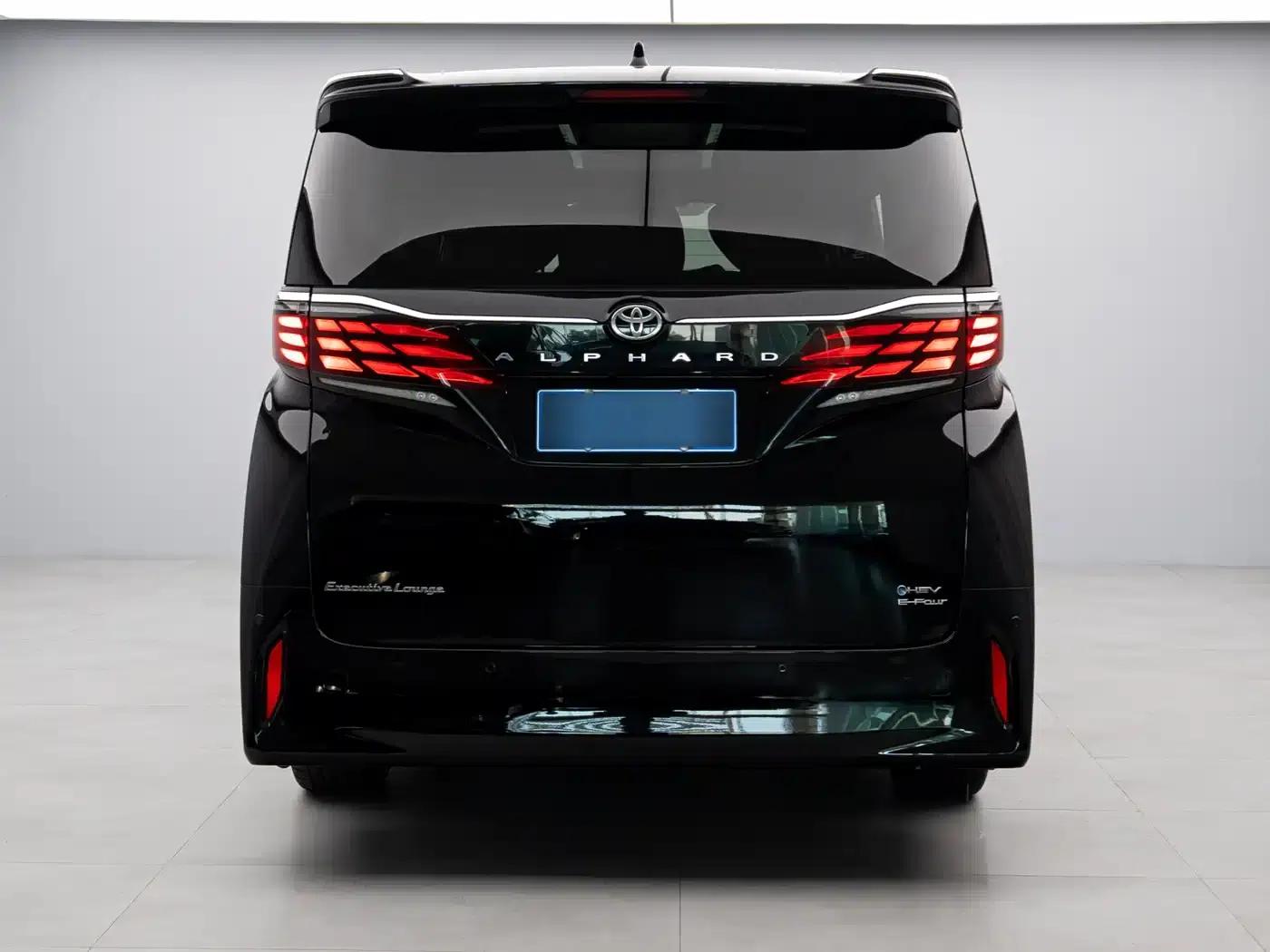 2024 Alphard Hybrid 2.5L Premium Edition — миниатюра 20