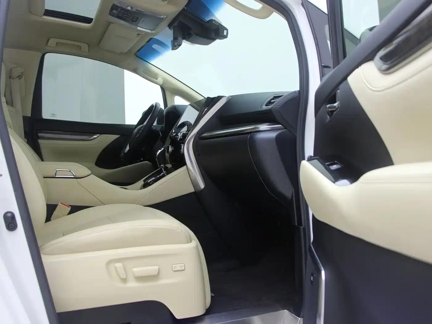 2020 Alphard Hybrid 2.5L Premium Edition — миниатюра 12