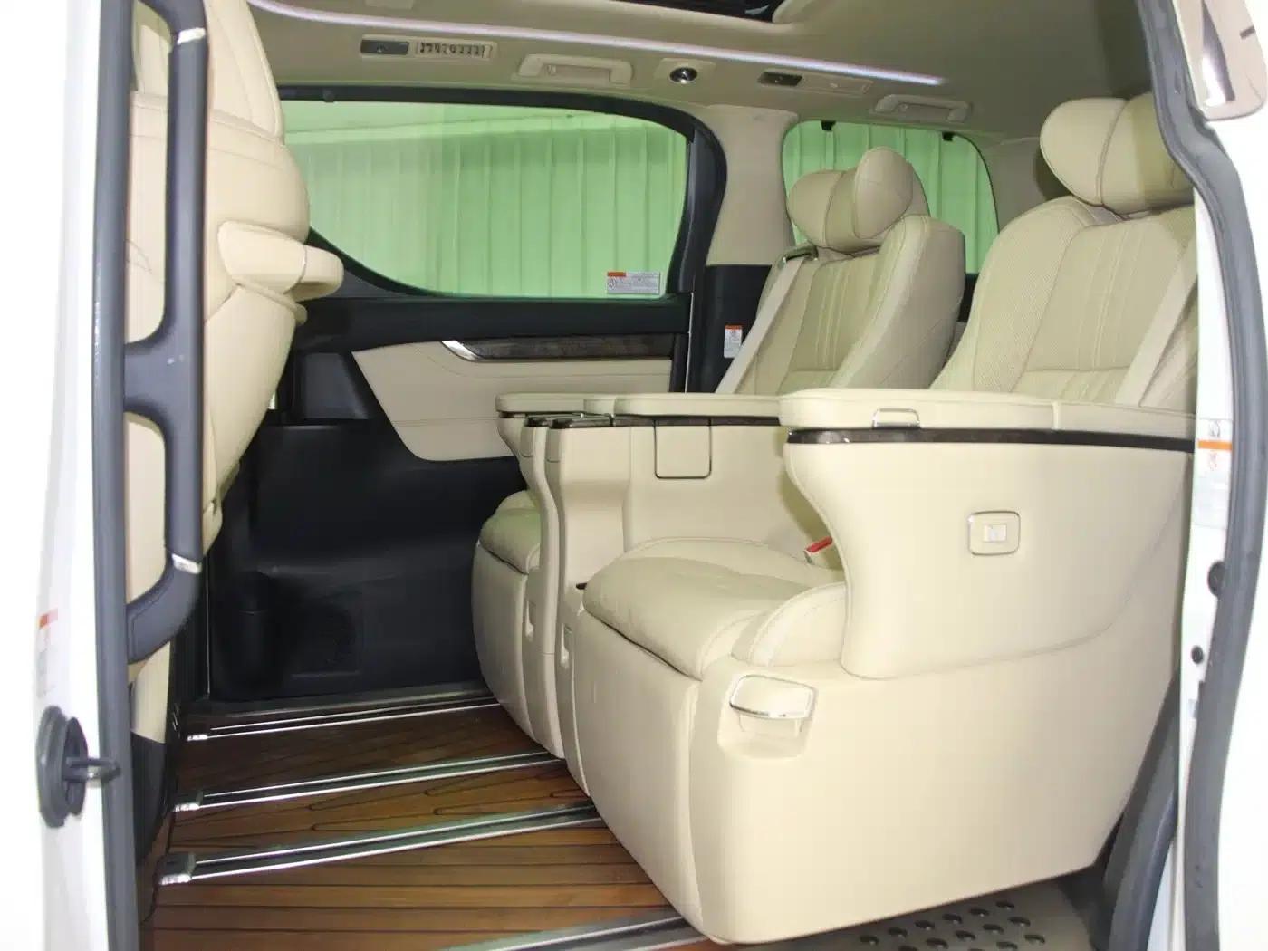 2020 Alphard Hybrid 2.5L Premium Edition — миниатюра 9