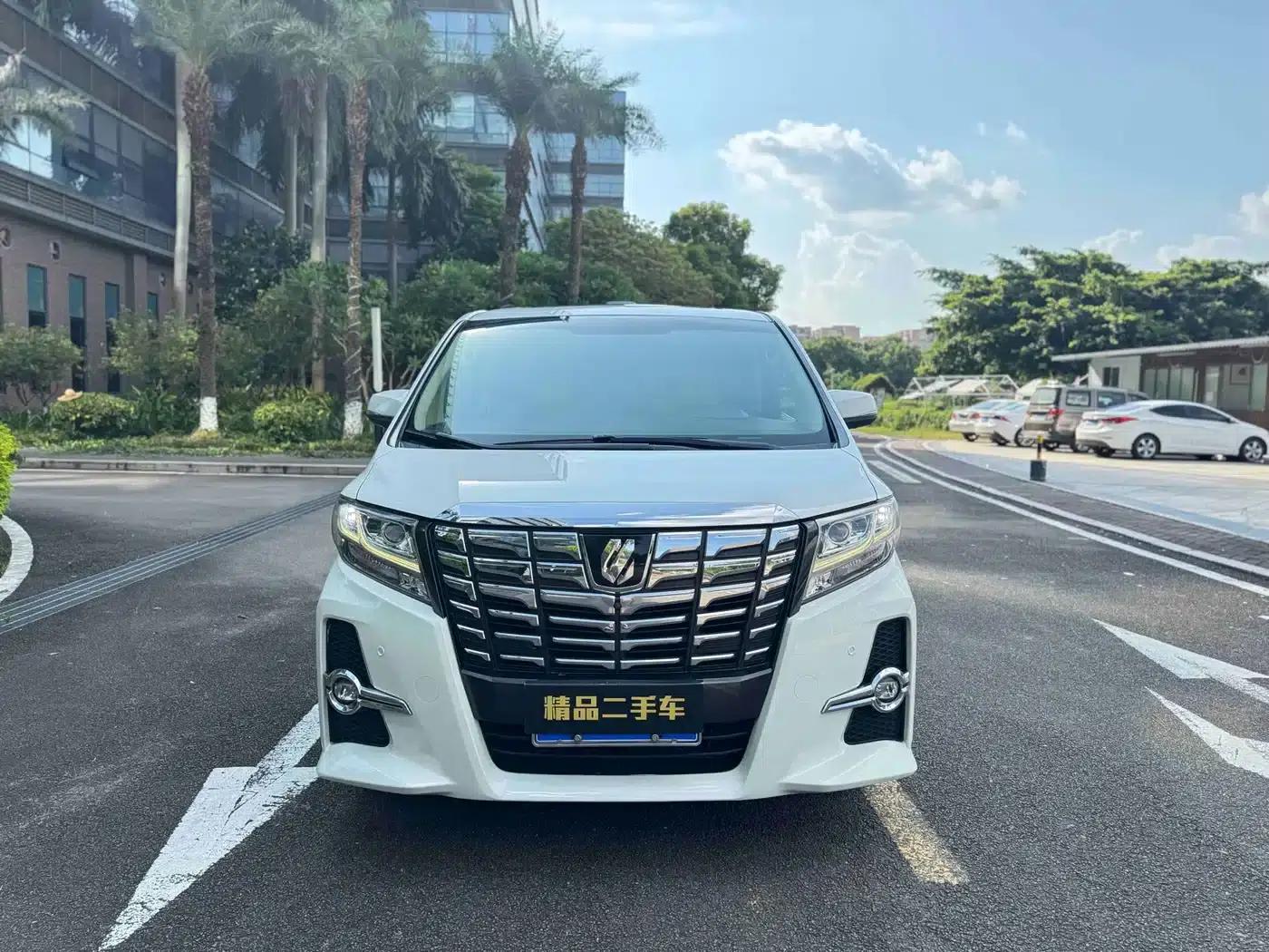 2015 Alphard 3.5L Luxury Edition — миниатюра 2