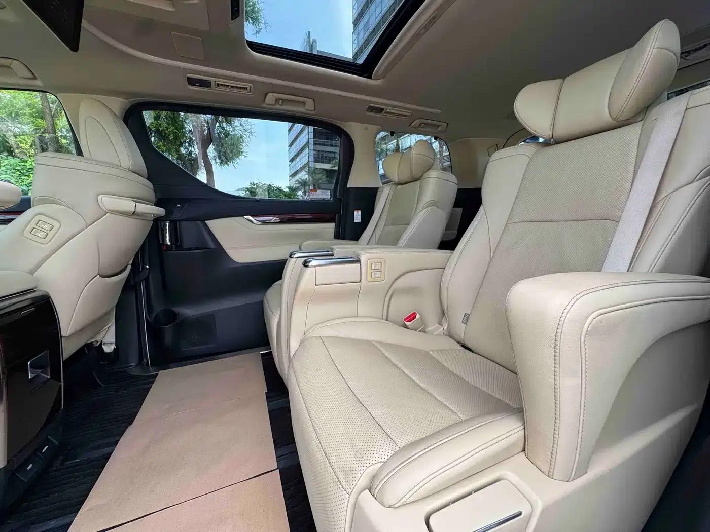 2015 Alphard 3.5L Luxury Edition — миниатюра 6