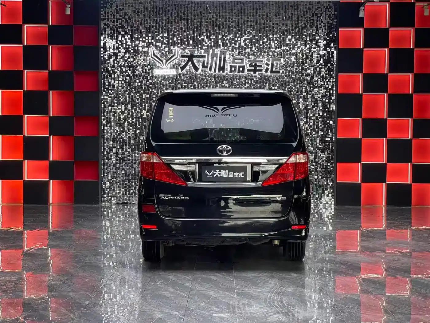 2012 Alphard 3.5L Luxury Edition — миниатюра 5