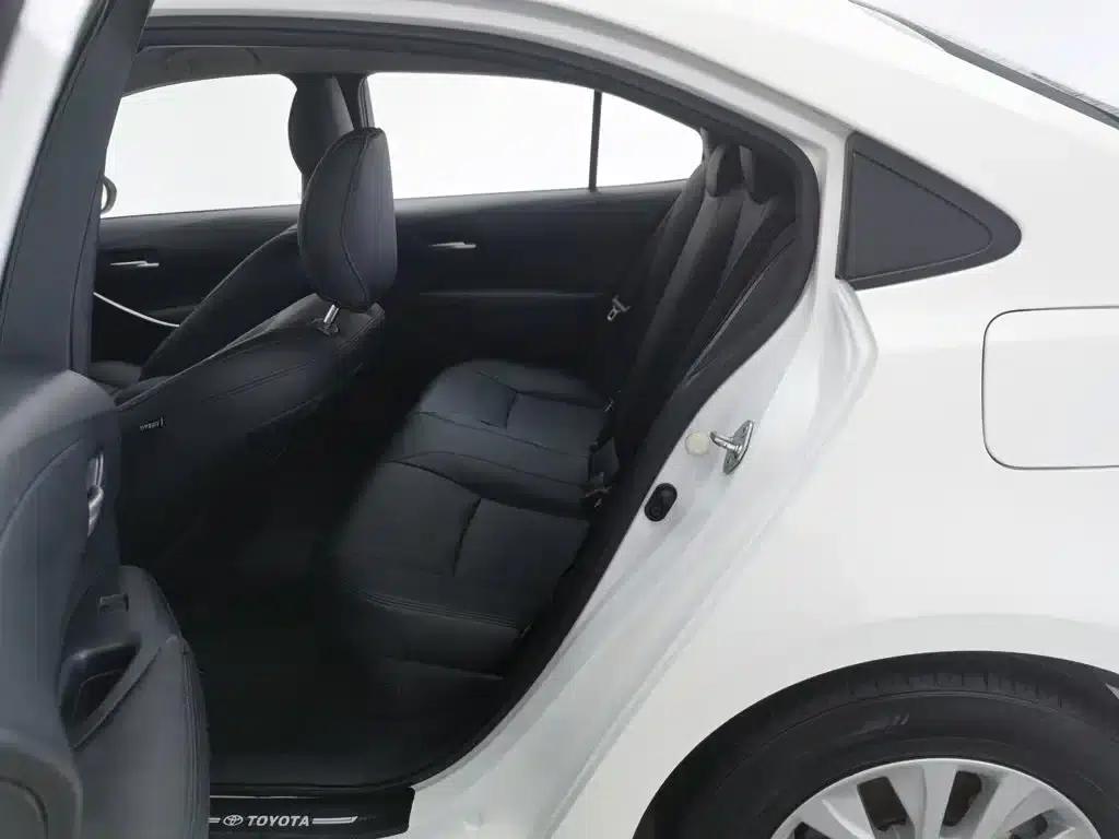 2023 Toyota Corolla 1.8L Intelligent Hybrid Pioneer Edition — миниатюра 15