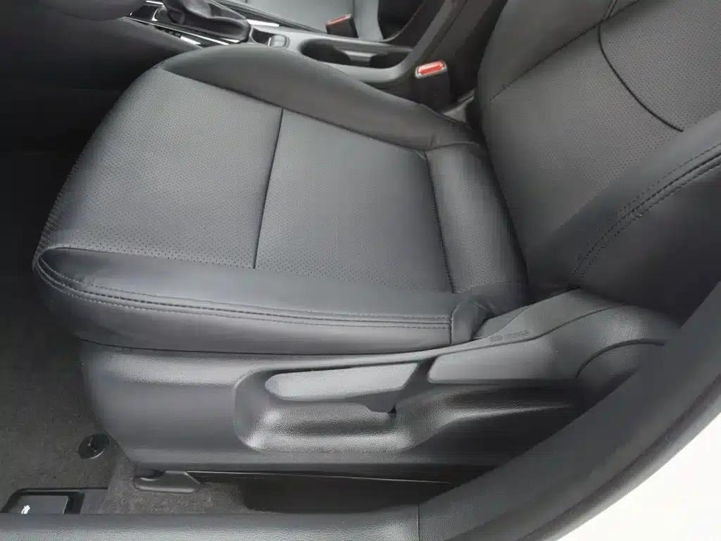 2023 Toyota Corolla 1.8L Intelligent Hybrid Pioneer Edition — миниатюра 20
