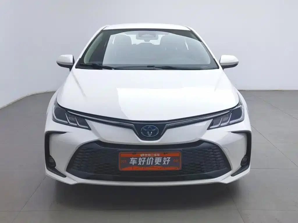 2023 Toyota Corolla 1.8L Intelligent Hybrid Pioneer Edition — миниатюра 3