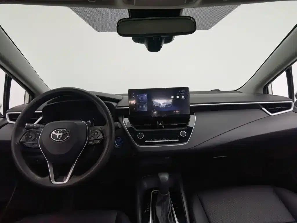 2023 Toyota Corolla 1.8L Intelligent Hybrid Pioneer Edition — миниатюра 5