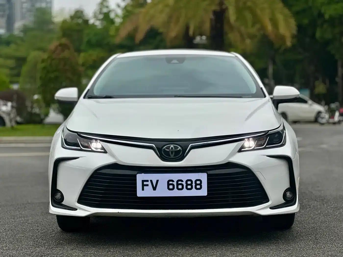 2019 Toyota Corolla 1.2T S-CVT GL Pioneer Edition — миниатюра 2