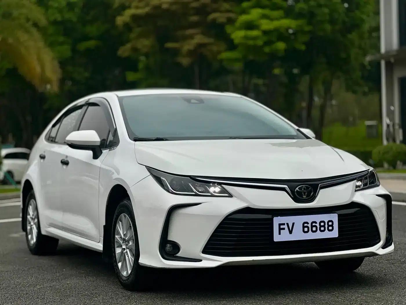 2019 Toyota Corolla 1.2T S-CVT GL Pioneer Edition — миниатюра 3