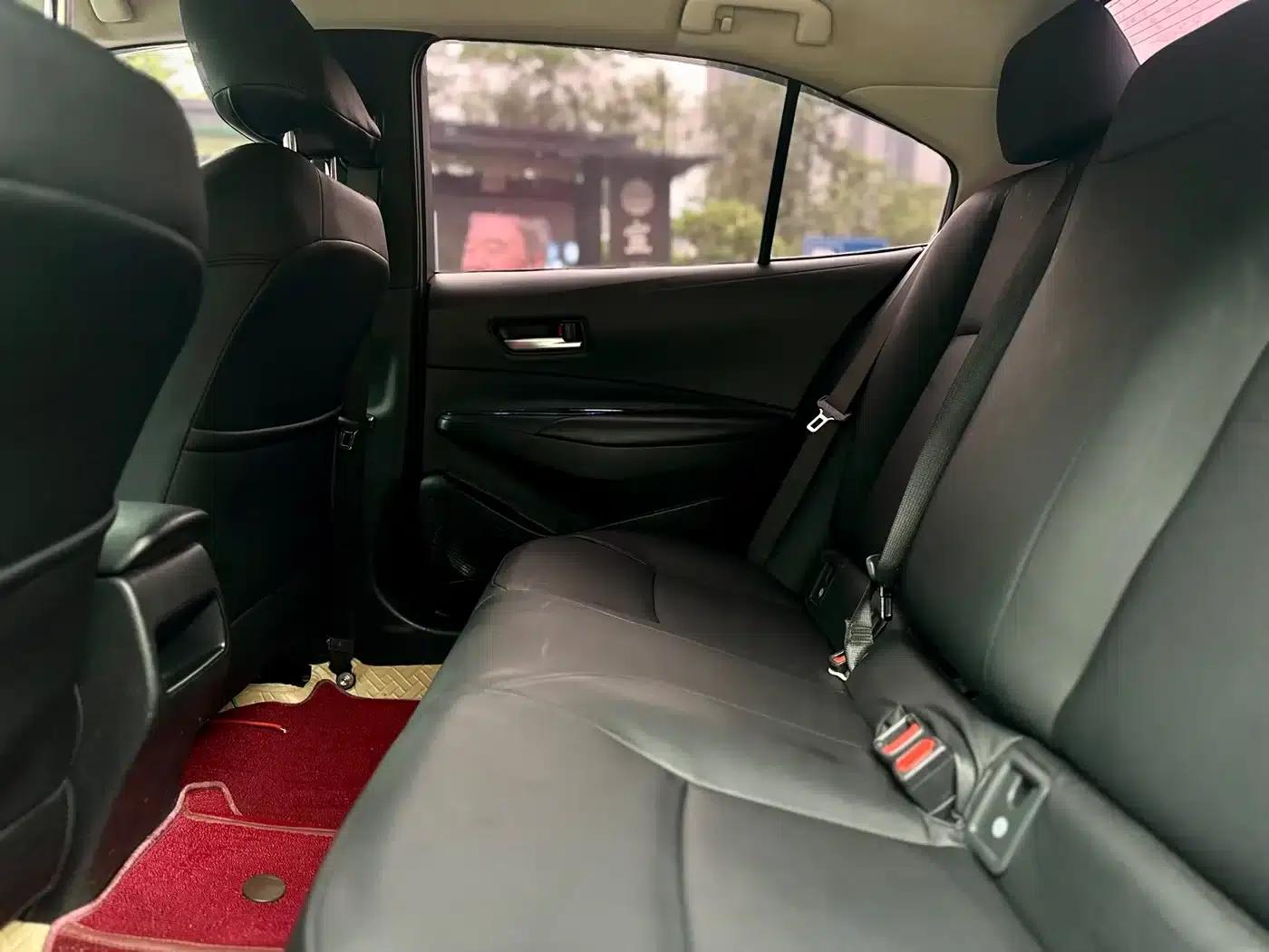 2019 Toyota Corolla 1.2T S-CVT GL Pioneer Edition — миниатюра 8