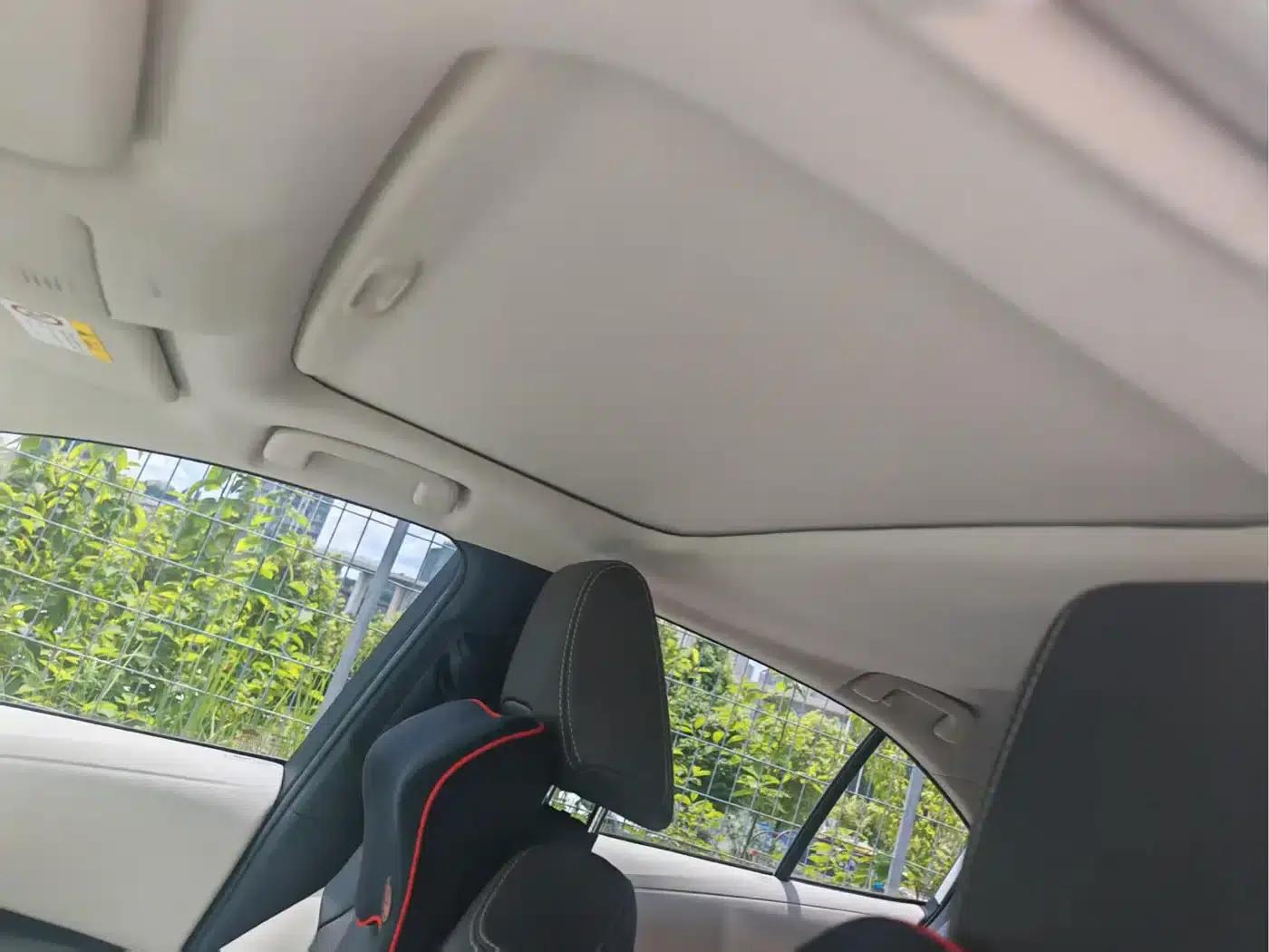 2019 Toyota Corolla 1.2T S-CVT GL-i Luxury Edition — миниатюра 3