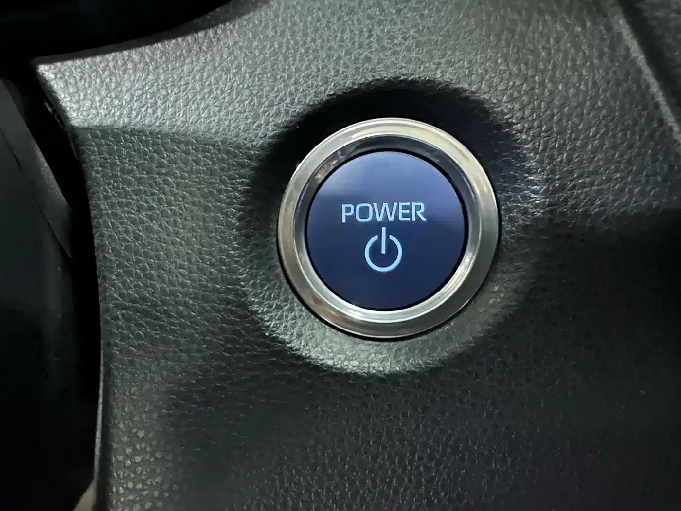 2019 Toyota Corolla Hybrid 1.8L E-CVT GL-i Elite Edition — миниатюра 15