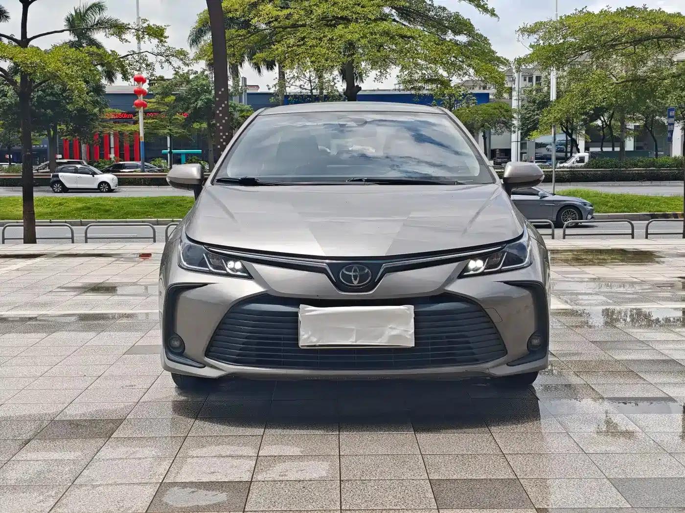 2021 Toyota Corolla 1.2T S-CVT Elite Edition — миниатюра 2