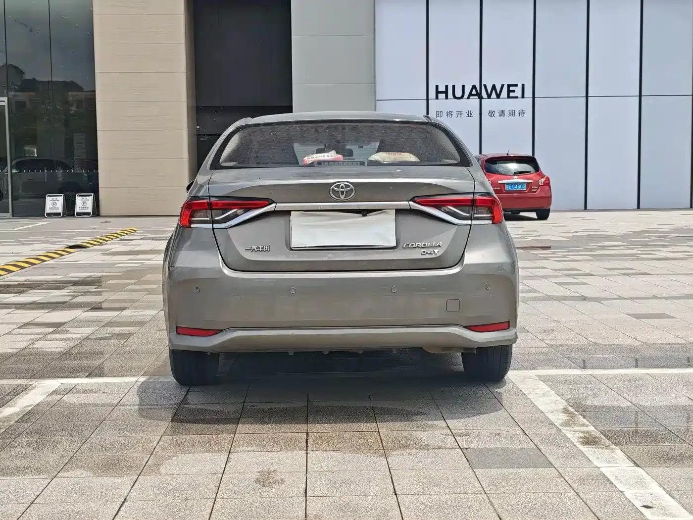2021 Toyota Corolla 1.2T S-CVT Elite Edition — миниатюра 4