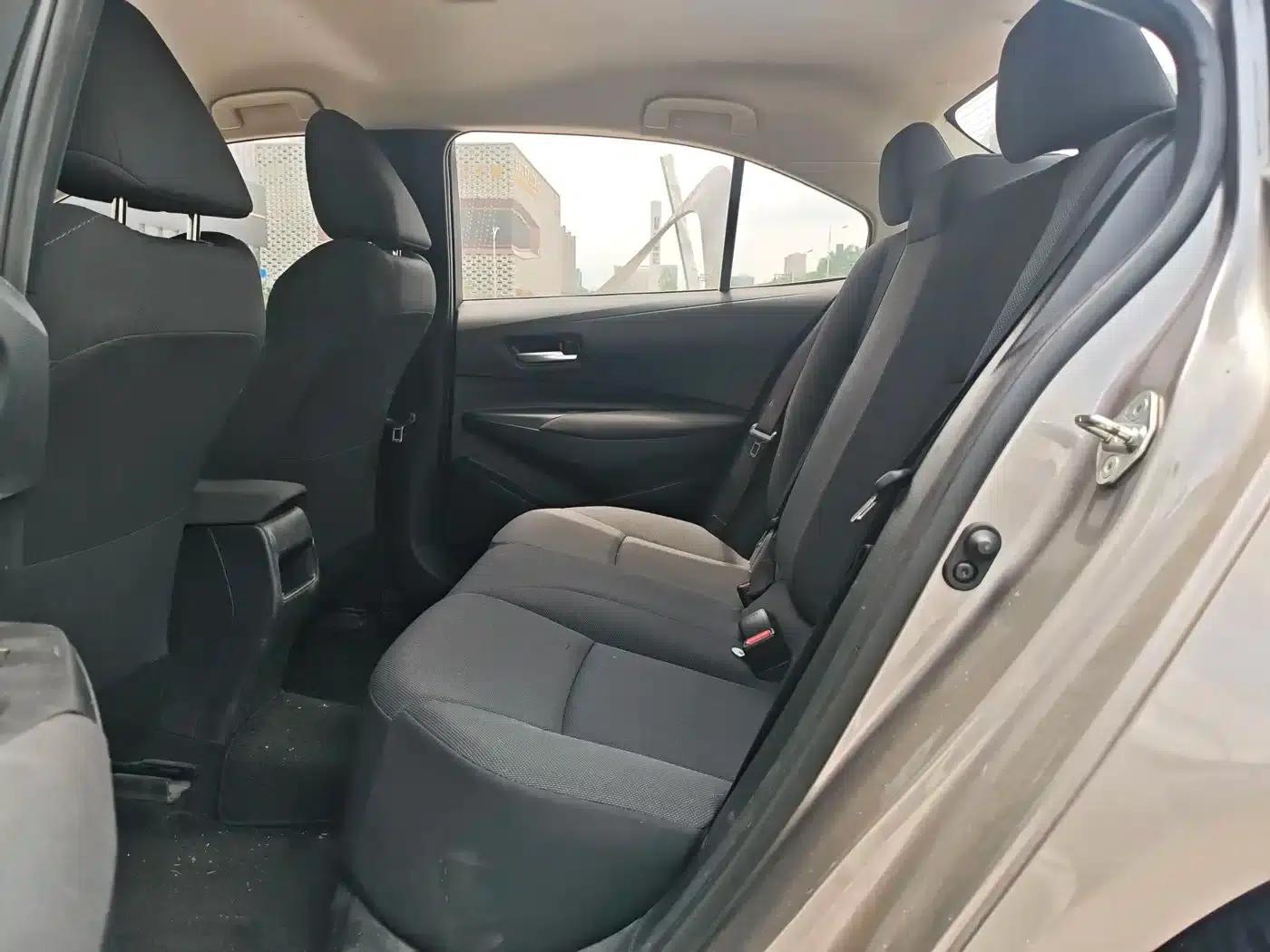 2021 Toyota Corolla 1.2T S-CVT Elite Edition — миниатюра 6