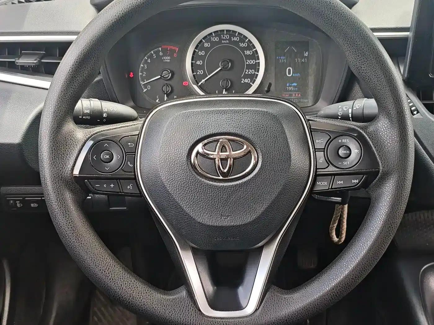 2021 Toyota Corolla 1.2T S-CVT Elite Edition — миниатюра 8