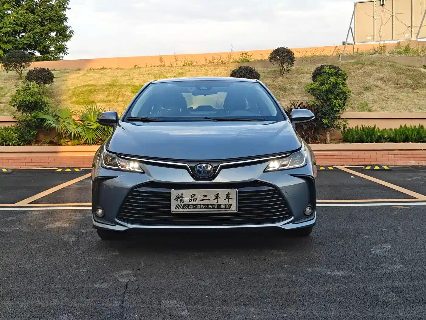 2021 Toyota Corolla Hybrid 1.8L E-CVT Elite Edition — миниатюра 2