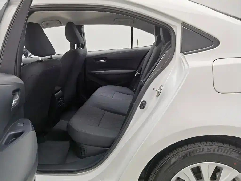 2023 Toyota Corolla 1.8L Intelligent Hybrid Pioneer Edition — миниатюра 15