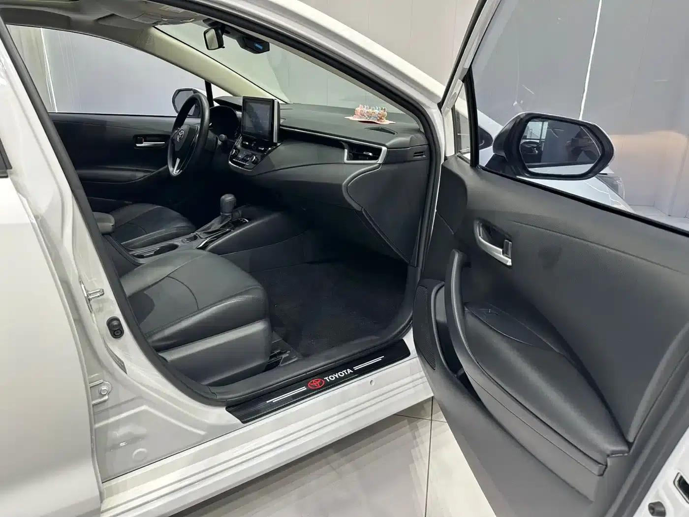 2021 Toyota Corolla 1.2T S-CVT Elite PLUS Edition — миниатюра 15