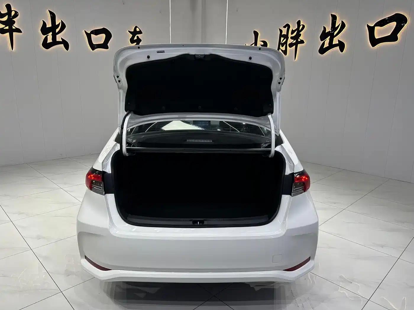 2021 Toyota Corolla 1.2T S-CVT Elite PLUS Edition — миниатюра 17