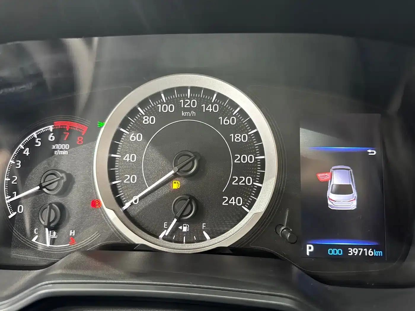 2021 Toyota Corolla 1.2T S-CVT Elite PLUS Edition — миниатюра 7