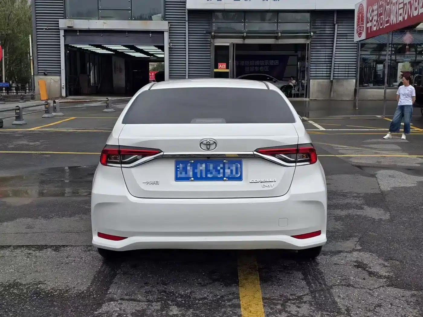 2021 Toyota Corolla 1.2T S-CVT Elite PLUS Edition — миниатюра 11
