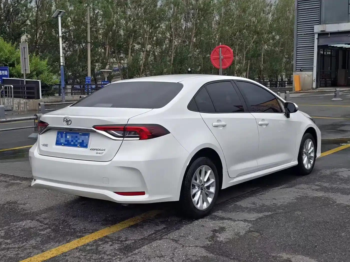 2021 Toyota Corolla 1.2T S-CVT Elite PLUS Edition — миниатюра 10