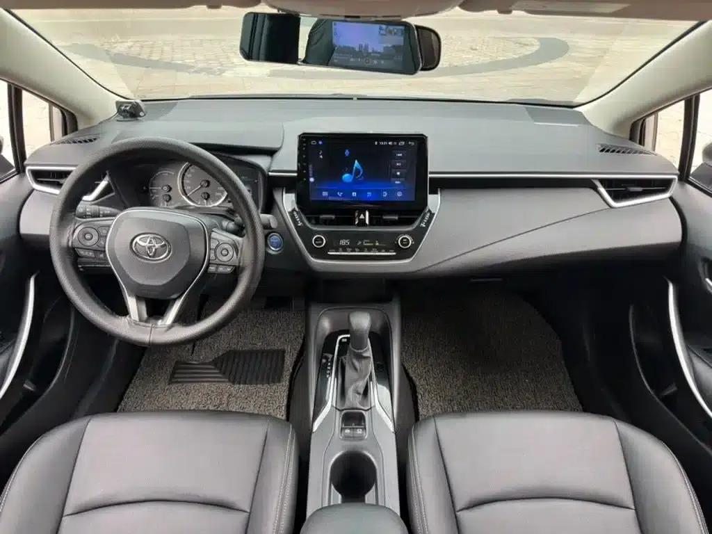 2021 Toyota Corolla Hybrid 1.8L E-CVT Pioneer Edition — миниатюра 9