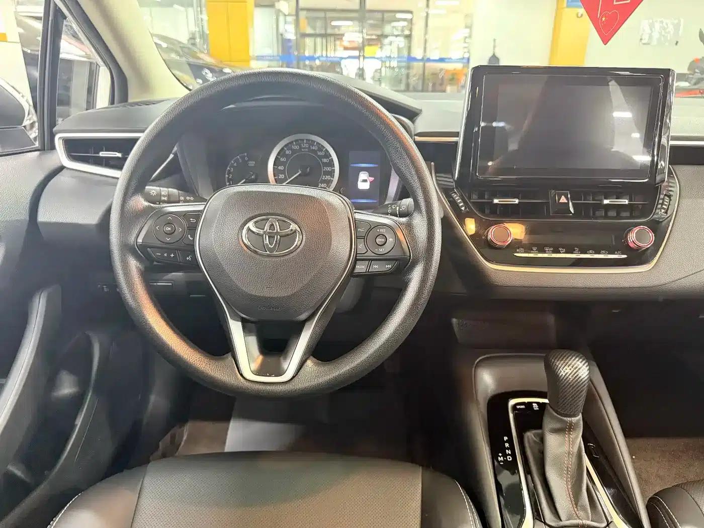 2023 Toyota Corolla 1.2T Elite Edition — миниатюра 13