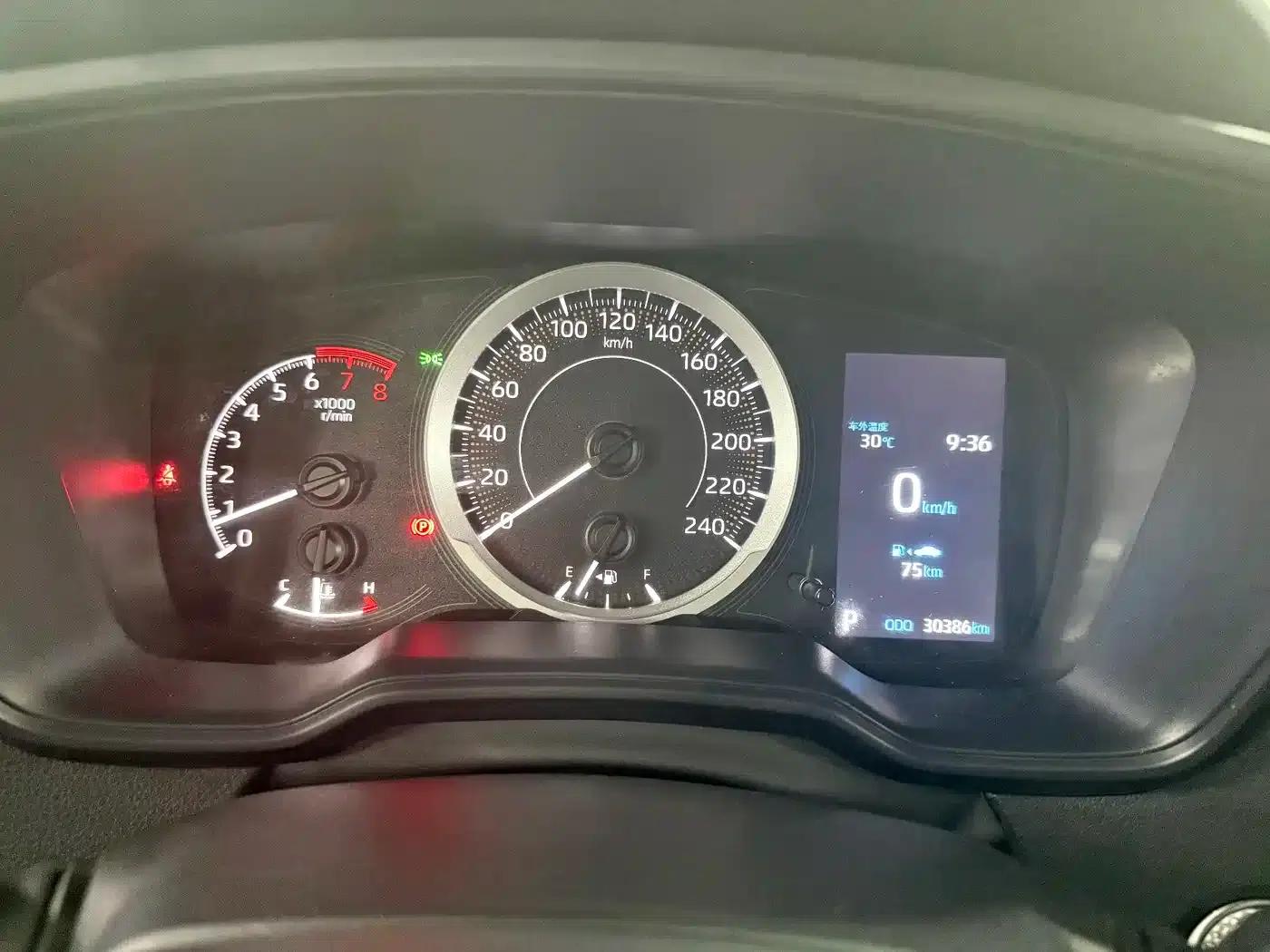 2023 Toyota Corolla 1.2T Elite Edition — миниатюра 14