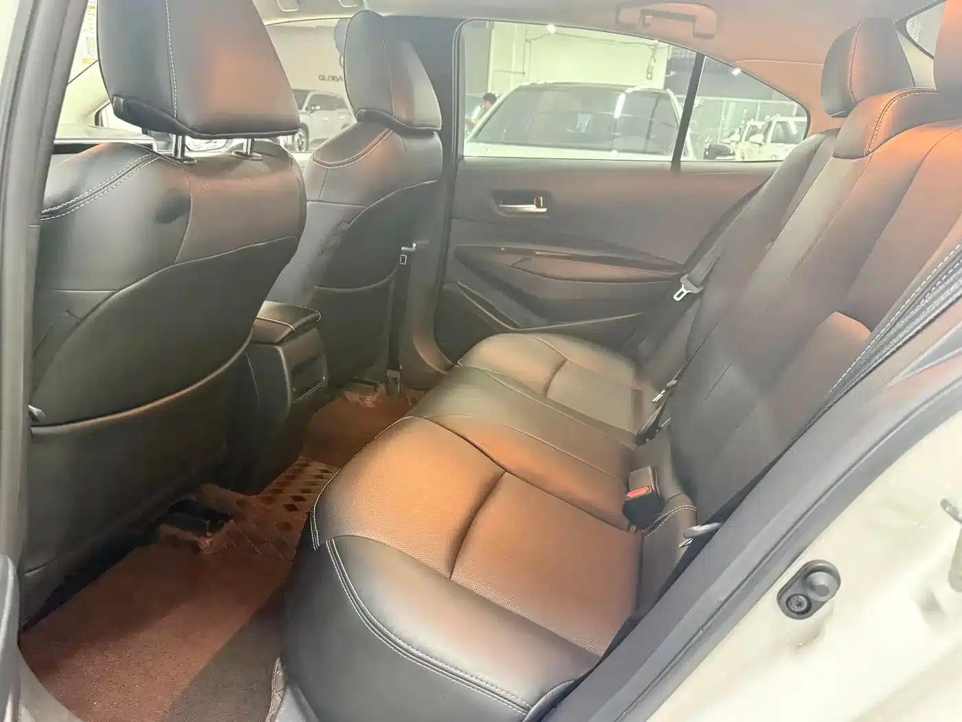 2023 Toyota Corolla 1.2T Elite Edition — миниатюра 9