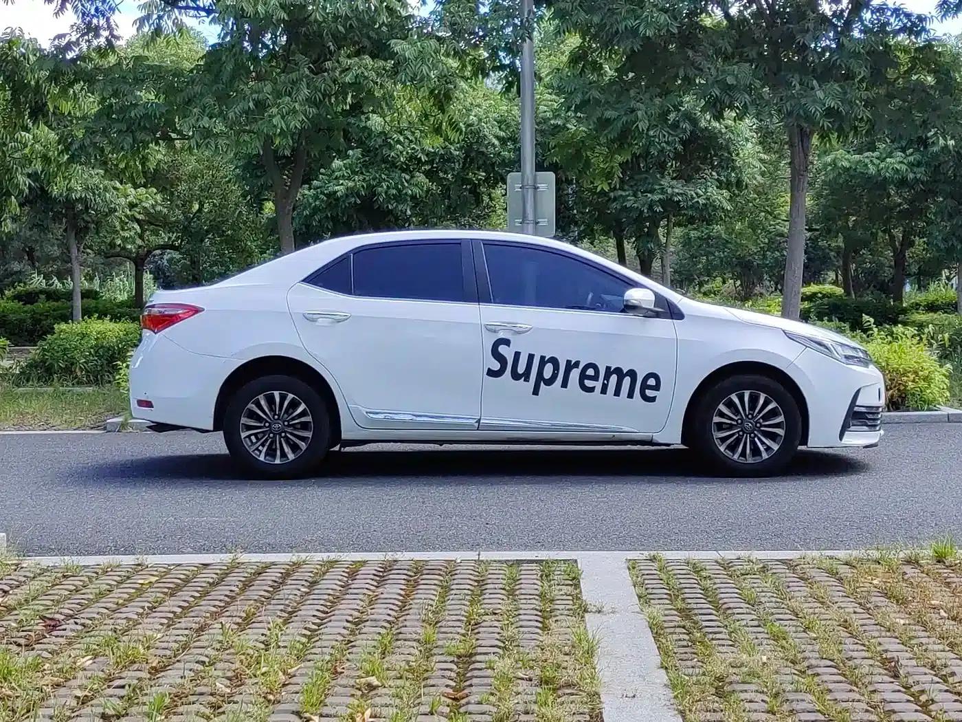 2017 Corolla Facelift 1.2T S-CVT GL-i — миниатюра 4