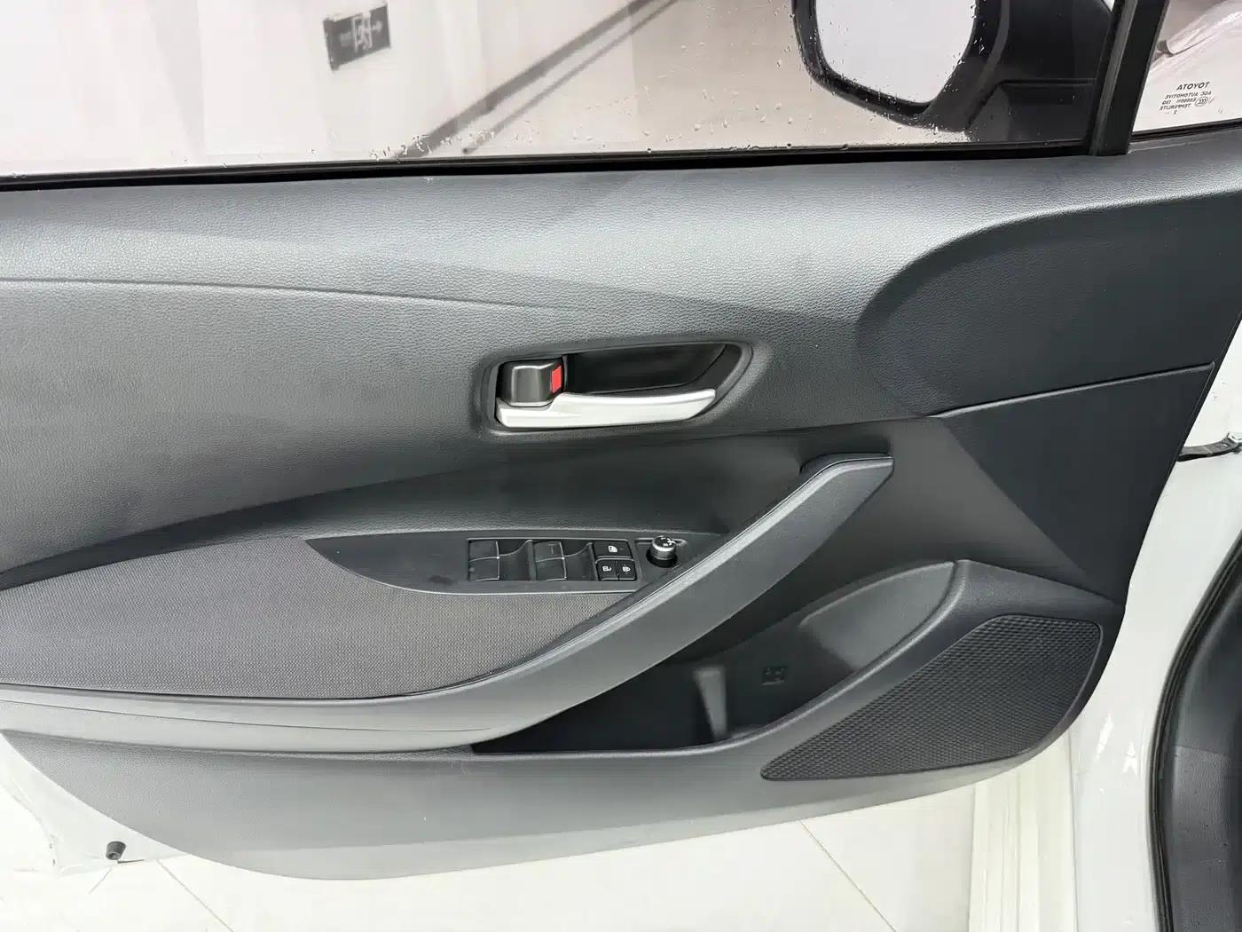 2021 Toyota Corolla 1.2T S-CVT Elite Edition — миниатюра 11