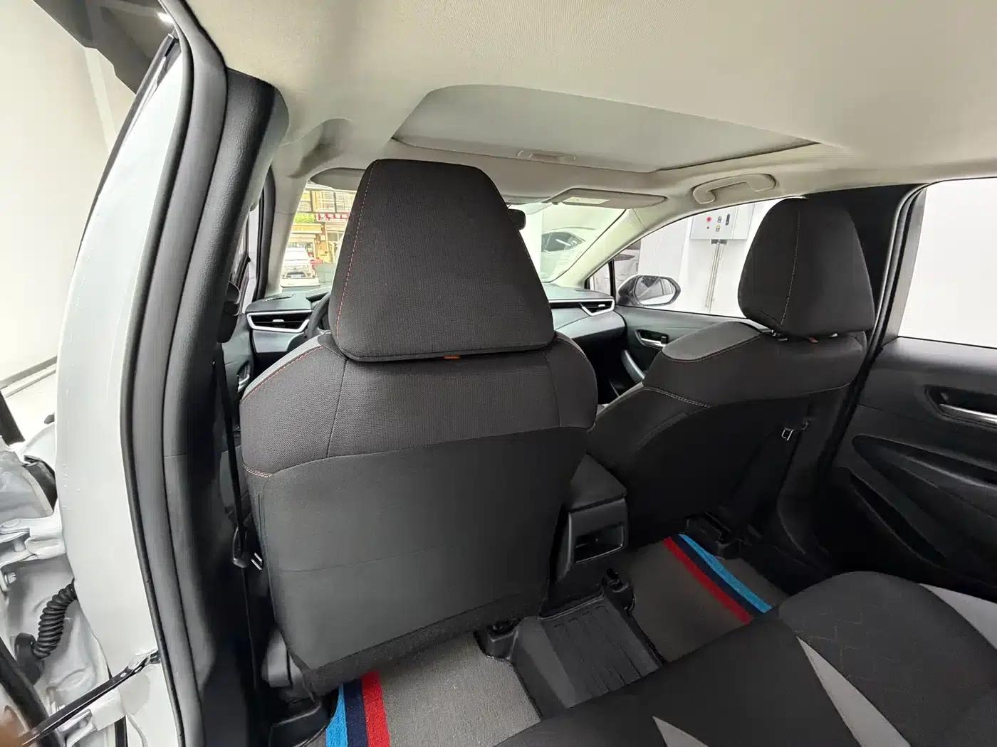 2021 Toyota Corolla 1.2T S-CVT Elite Edition — миниатюра 17