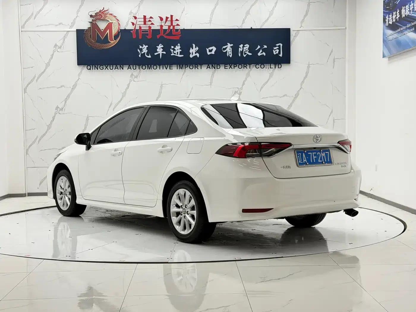 2021 Toyota Corolla 1.2T S-CVT Elite Edition — миниатюра 4
