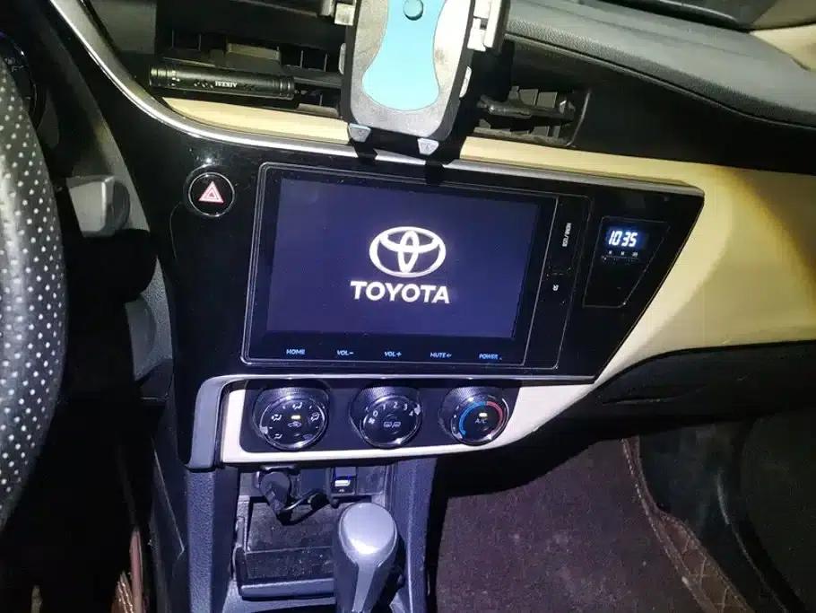 2017 Corolla Facelift 1.2T S-CVT GL — миниатюра 13